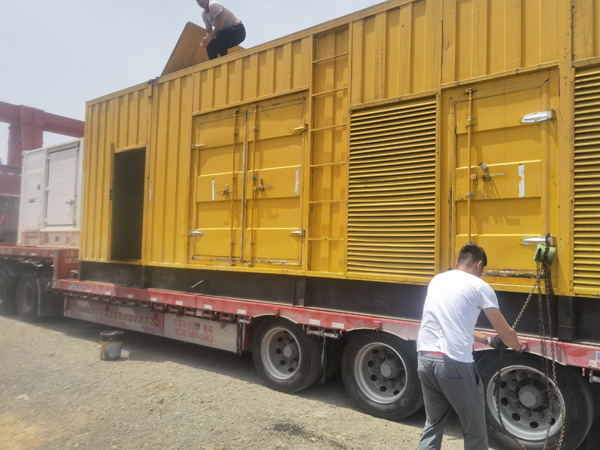 两当汽油发电机对供油装置的要求