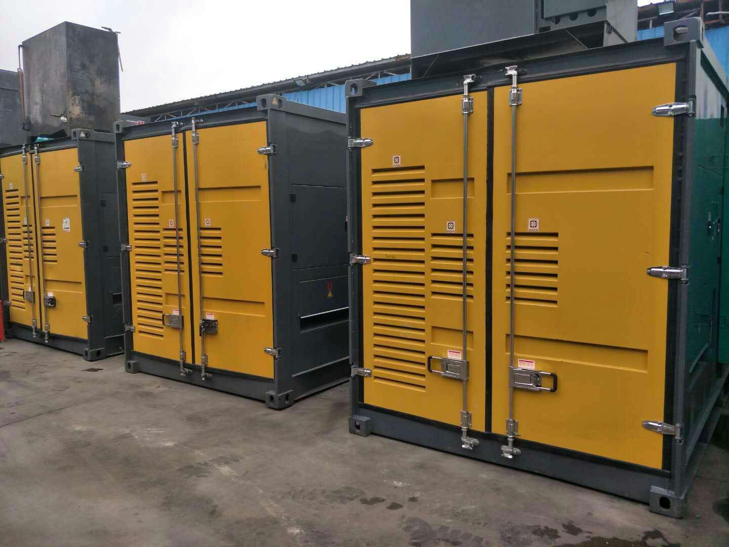 两当如何延长柴油发电机组蓄电池的使用寿命？